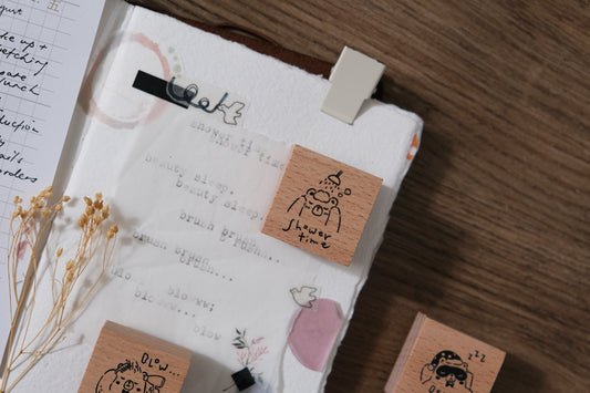 Eileen Tai Rubber Stamp | Beary Ordinary Days - Shower Time