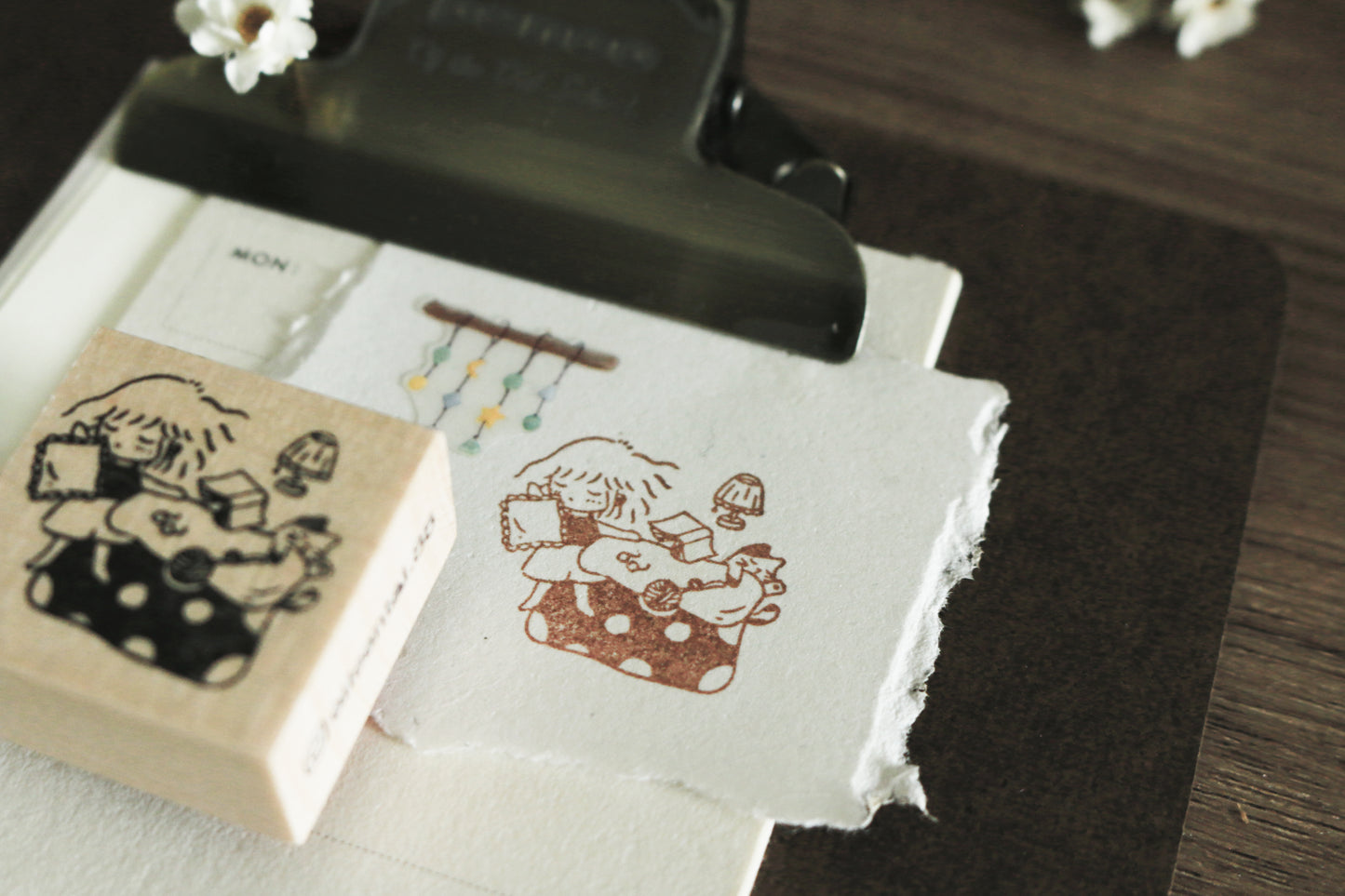 Eileen Tai Rubber Stamp | Mini Girls: At Home - Sweet Dreams