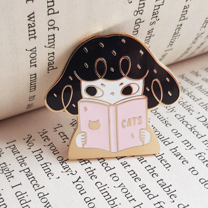 Lovesoup Enamel Pin - Reading Pepper